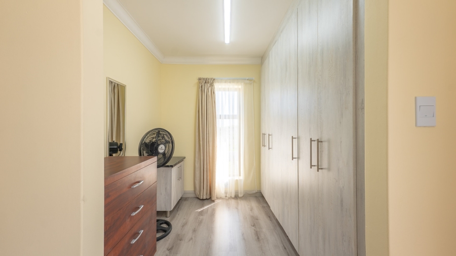 12 Bedroom Property for Sale in Agulhas Western Cape